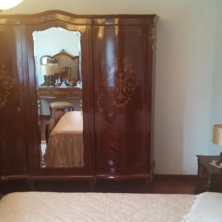 Deluxe House For 8 By The Sea Сasa de vacaciones Mindelo