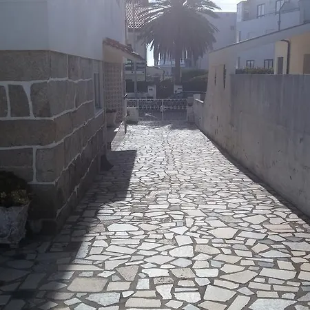 Deluxe House For 8 By The Sea Mindelo